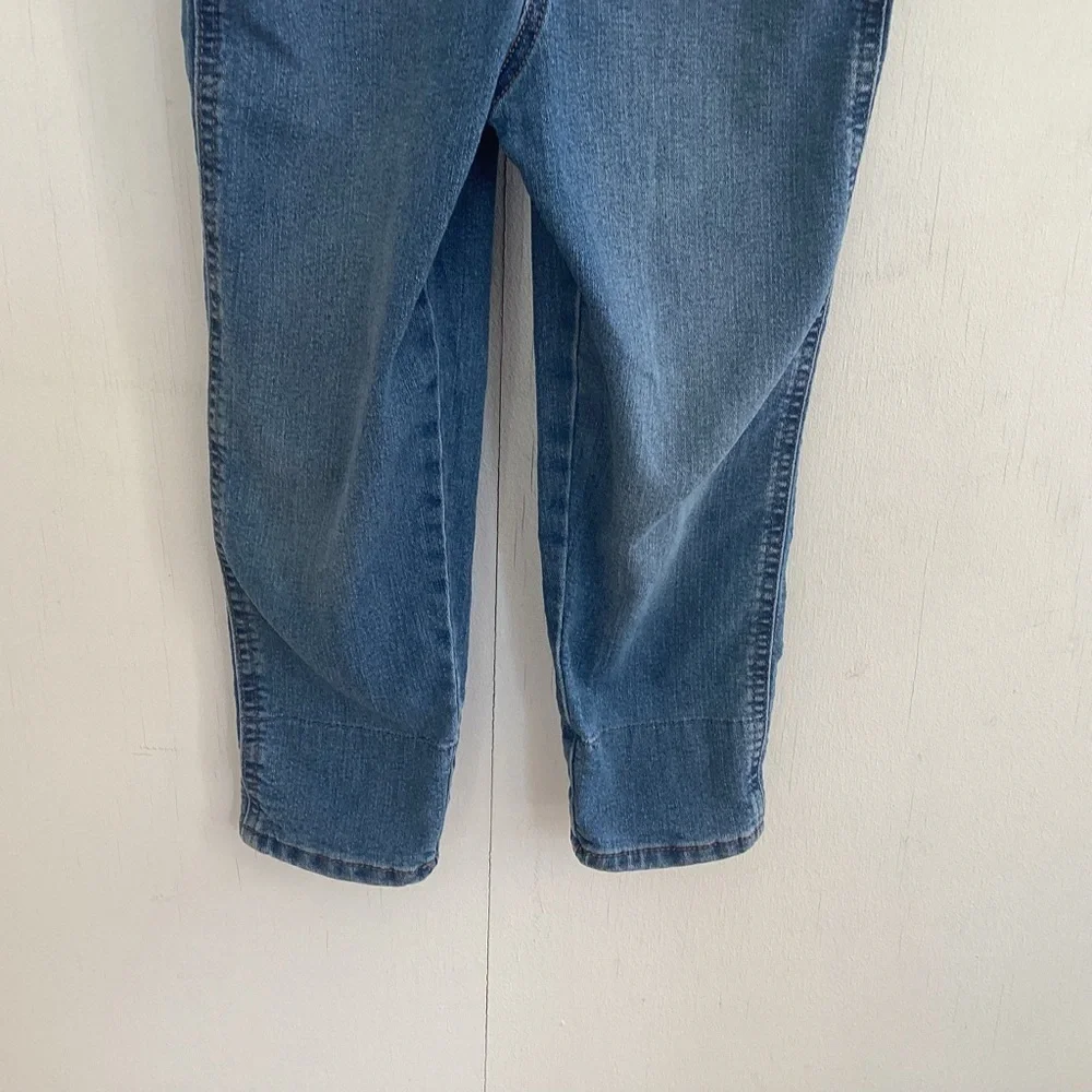 Osh Kosh light wash medium weight denim overalls with front + back logos Sz 5t